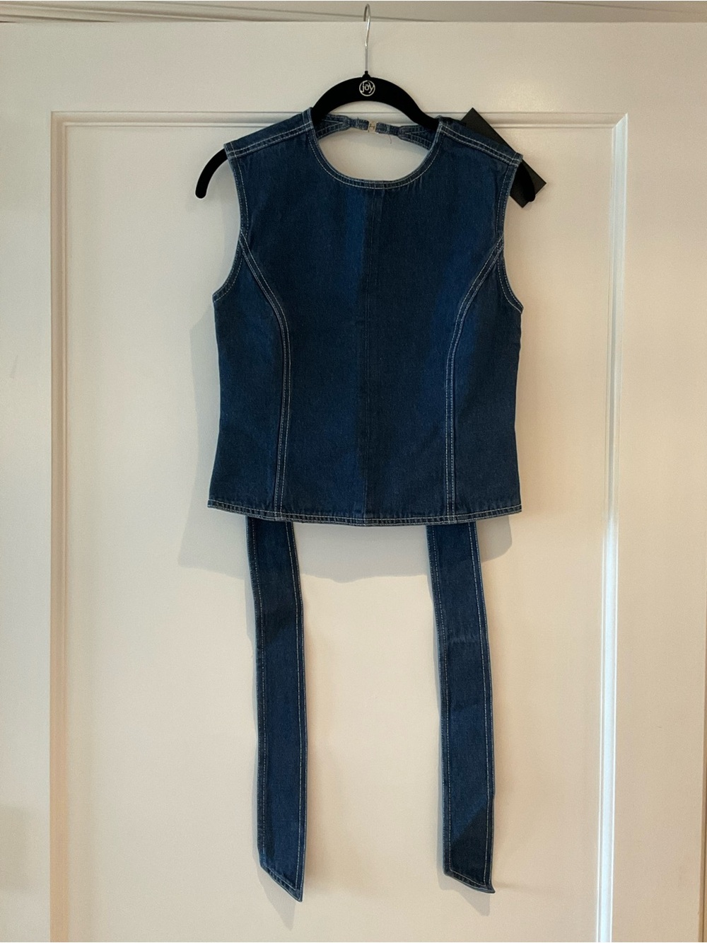 Lioness countryside open back denim top
